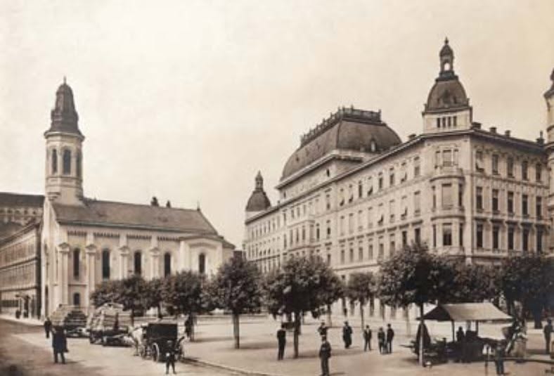 Trg Petra Preradovića 1900. godine